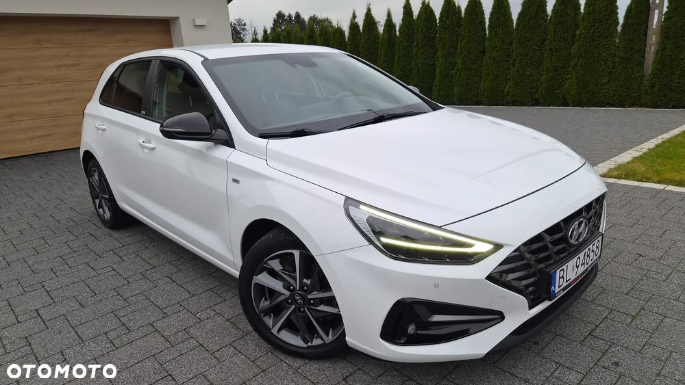 Hyundai i30 1.5 T-GDI 48V-Hybrid DCT N-Line - 26
