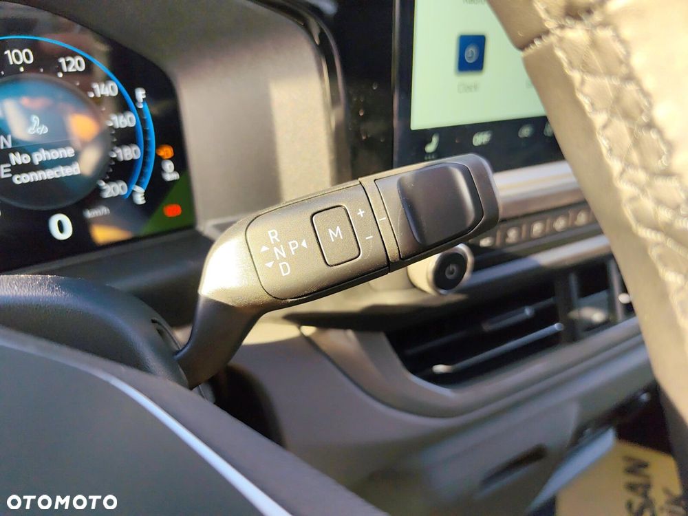 Volkswagen Caravelle - 20