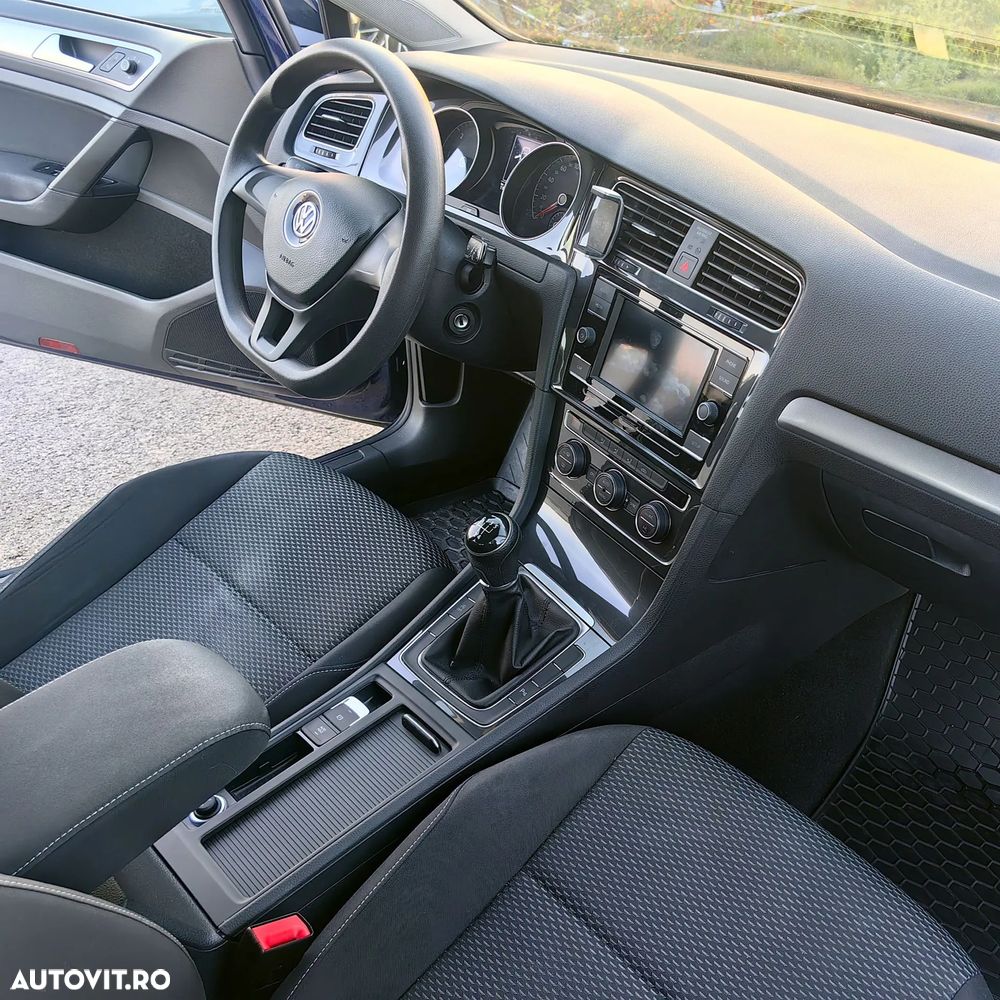 Volkswagen Golf 1.6 TDI Trendline - 10