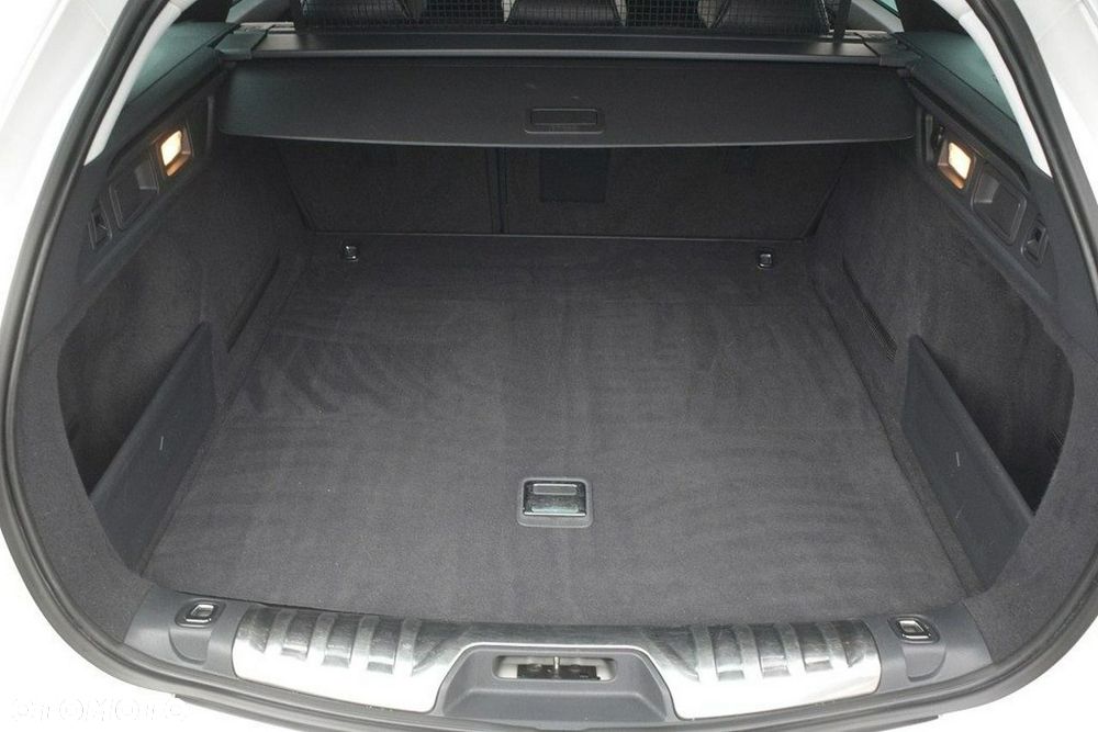Peugeot 508 1.6 e-THP Allure S&S - 36