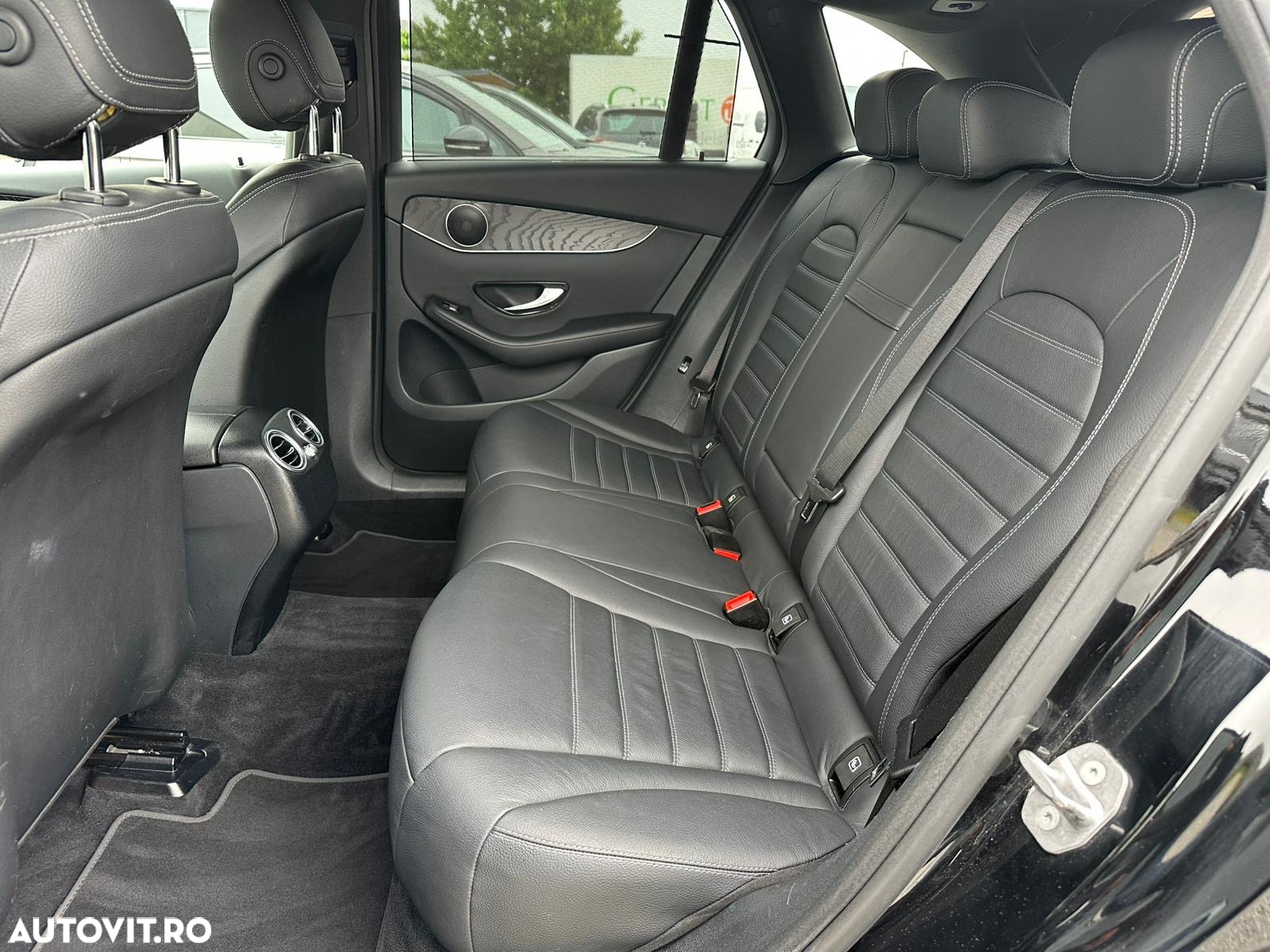Mercedes-Benz GLC 250 d 4Matic 9G-TRONIC Exclusive - 25