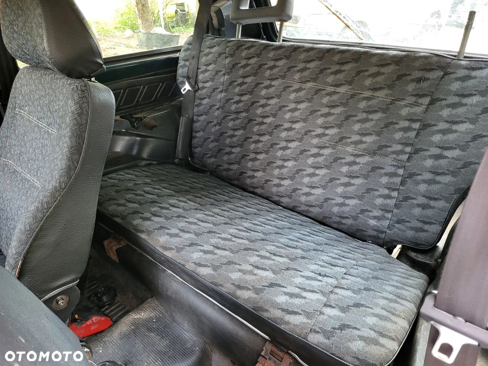 Lada Niva 1.7i - 16