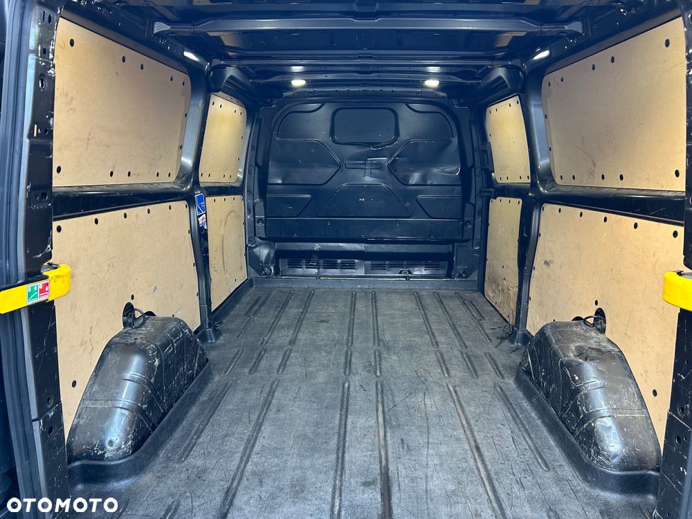 Ford Transit Custom - 17
