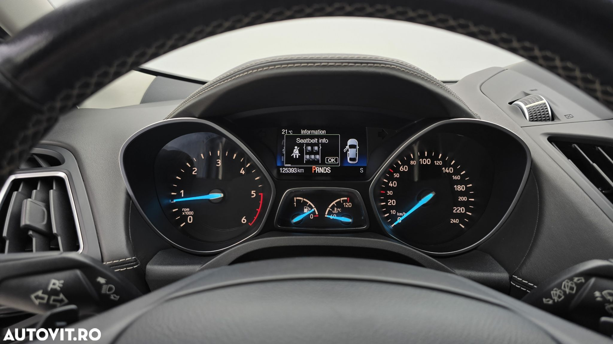 Ford Kuga - 16