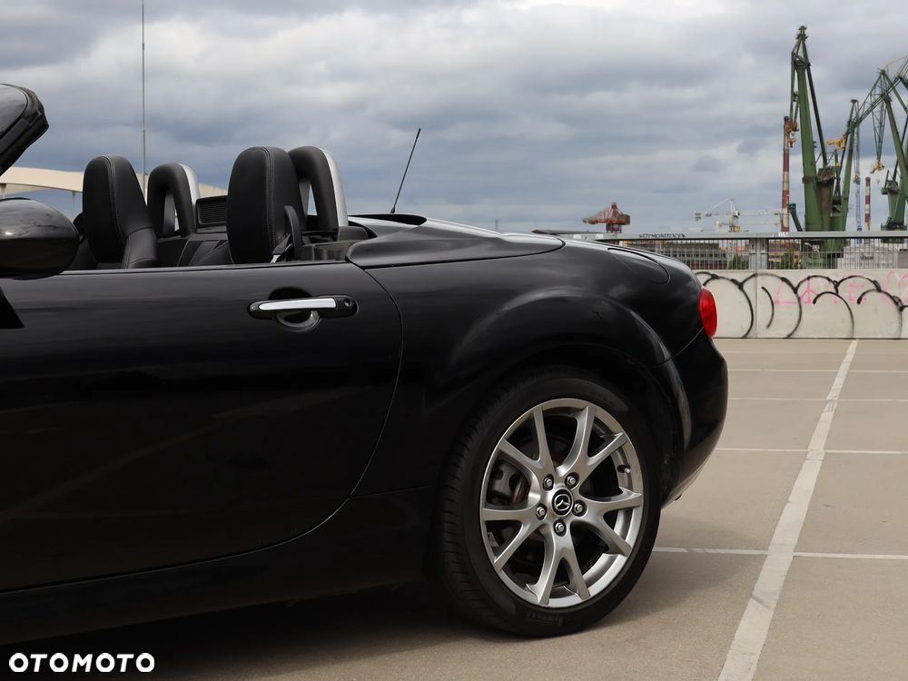 Mazda MX-5 2.0 Exclusive - 4