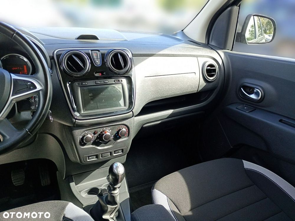 Dacia Lodgy 1.5 Blue dCi Stepway Comfort S&S - 15