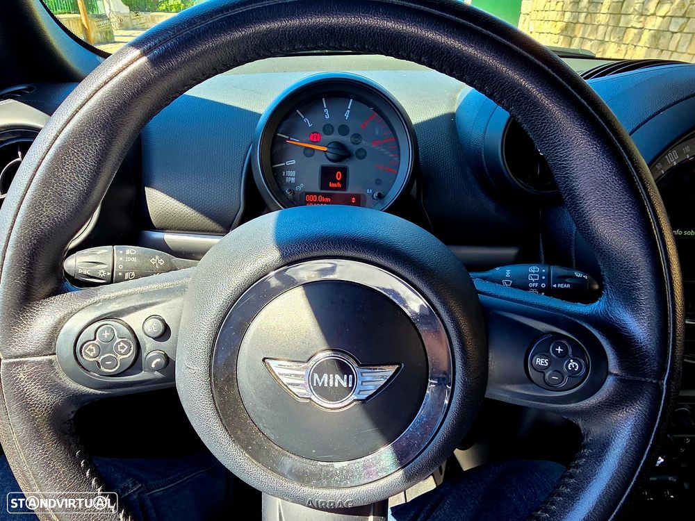 MINI Countryman Cooper D - 20