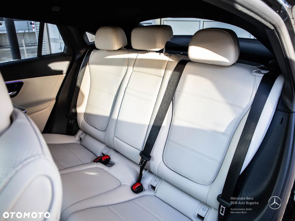 Mercedes-Benz GLC 200 d mHEV 4-Matic Avantgarde - 12