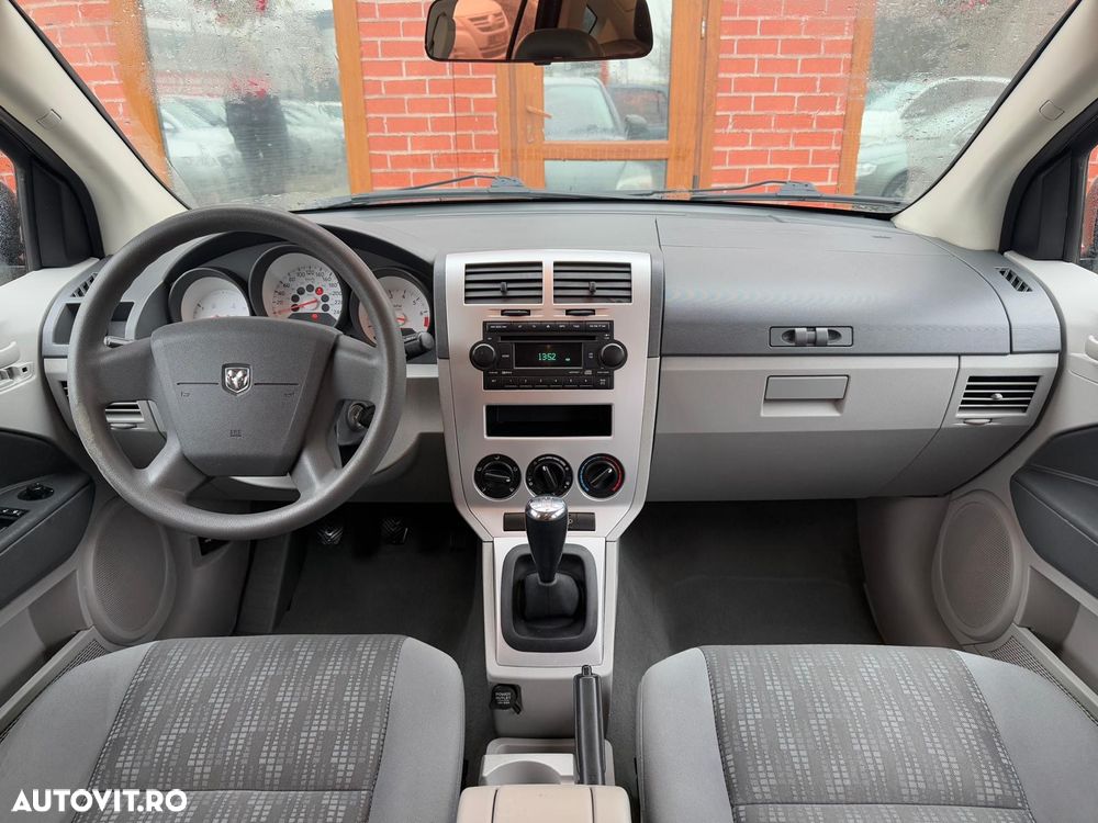 Dodge Caliber - 5