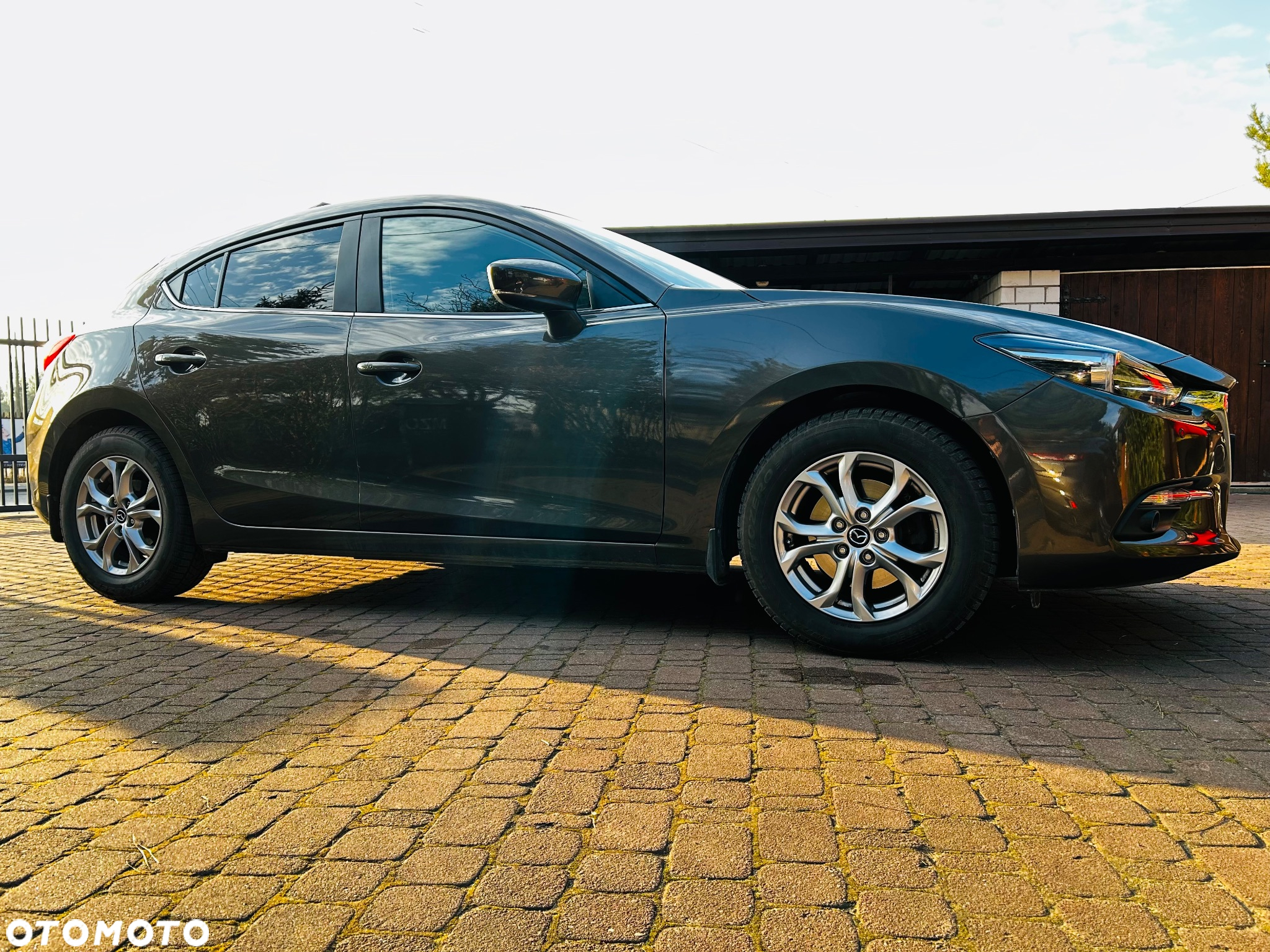 Mazda 3 - 2