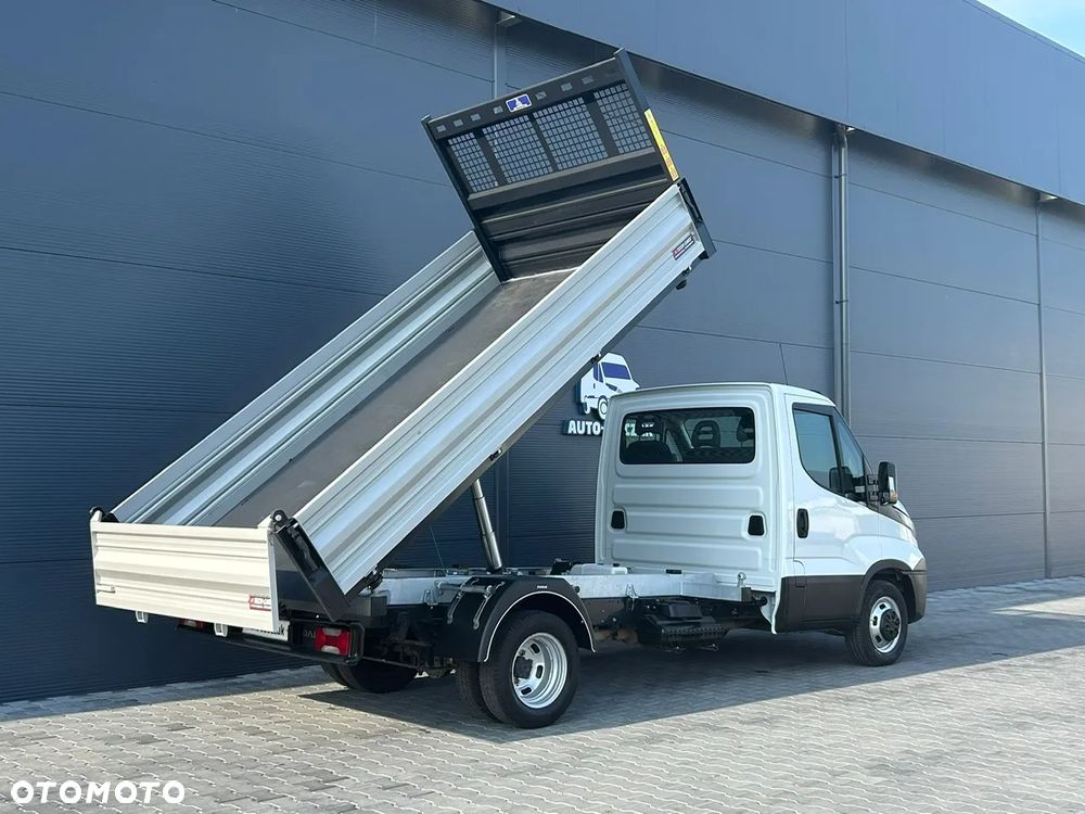 Iveco Daily 35C15 3.0 HPI Nowa wywrotka wywrot 3-stronny 3,8m **Klima**Niski przebieg**DMC 3,5t**Na bliźniakach** - 7