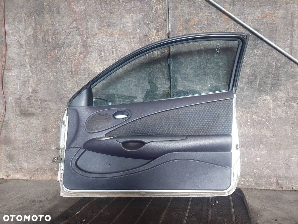 DRZWI KOMPLETNE PRAWY PRZÓD FORD PUMA I COUPE 61 ID: 238155 - 8