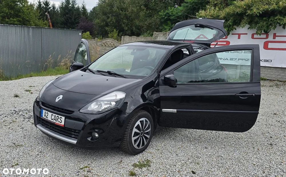 Renault Clio - 11