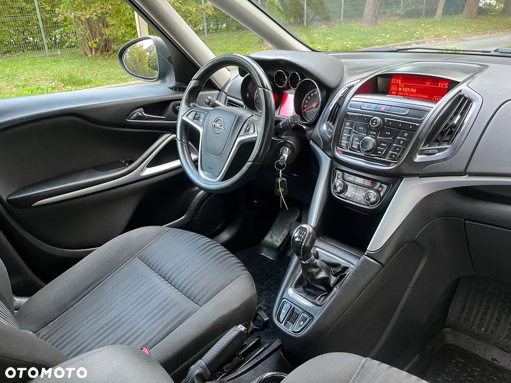 Opel Zafira 1.4 T Enjoy - 19
