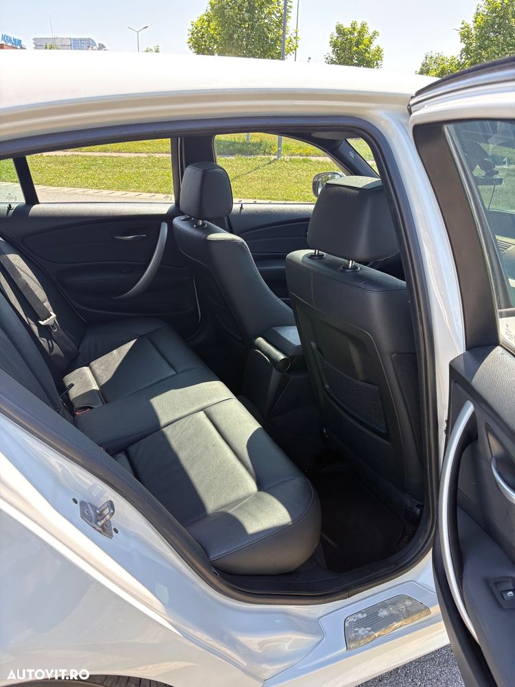 BMW Seria 1 123d DPF Aut. Edition Sport - 22