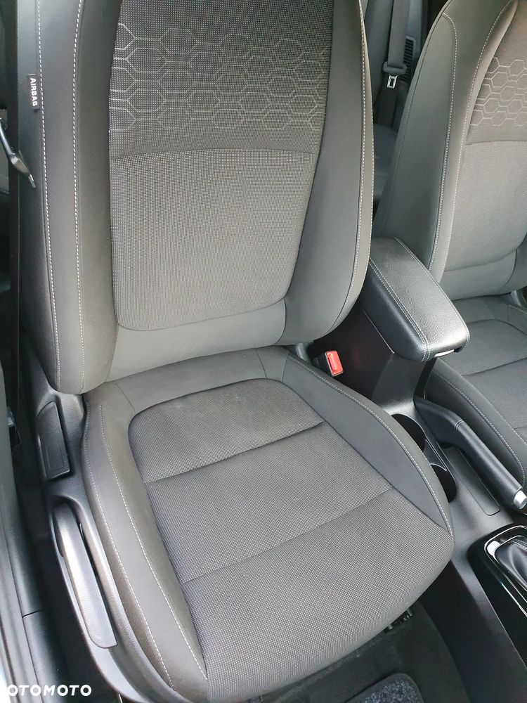Kia Rio 1.0 T-GDI 120 Mild-Hybrid DCT7 Platinum Edition - 17