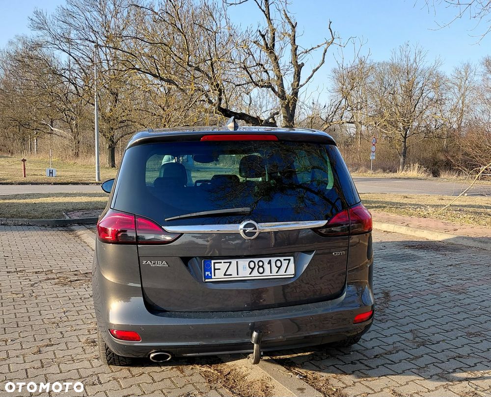 Opel Zafira Tourer 2.0 CDTI Automatik Business Edition - 2