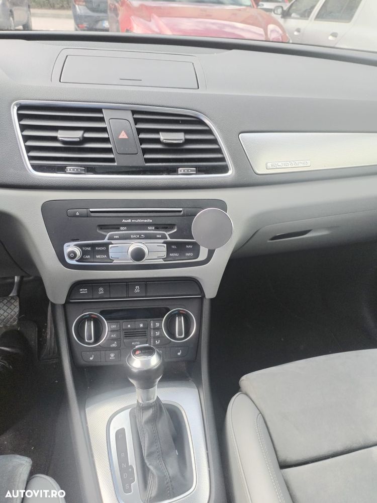 Audi Q3 2.0 TDI Quattro S tronic - 15