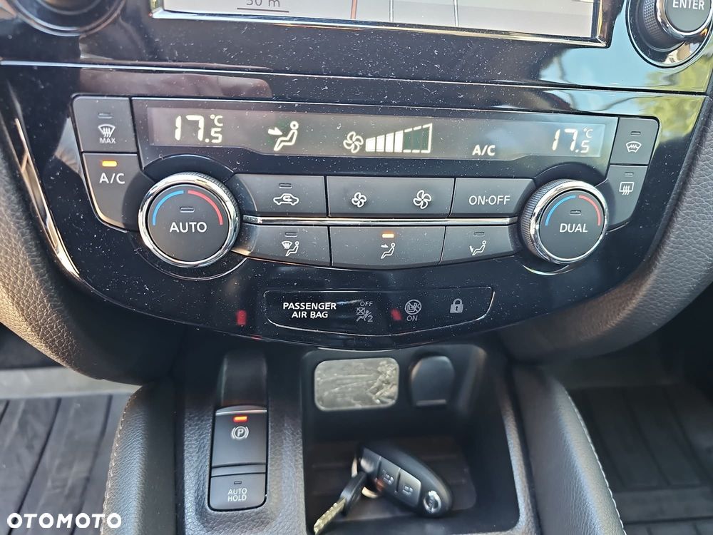 Nissan Qashqai 1.6 DIG-T Tekna - 18