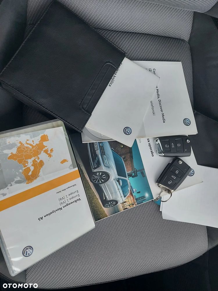 Volkswagen Tiguan 2.0 TDI SCR 4MotION DSG R-Line - 20