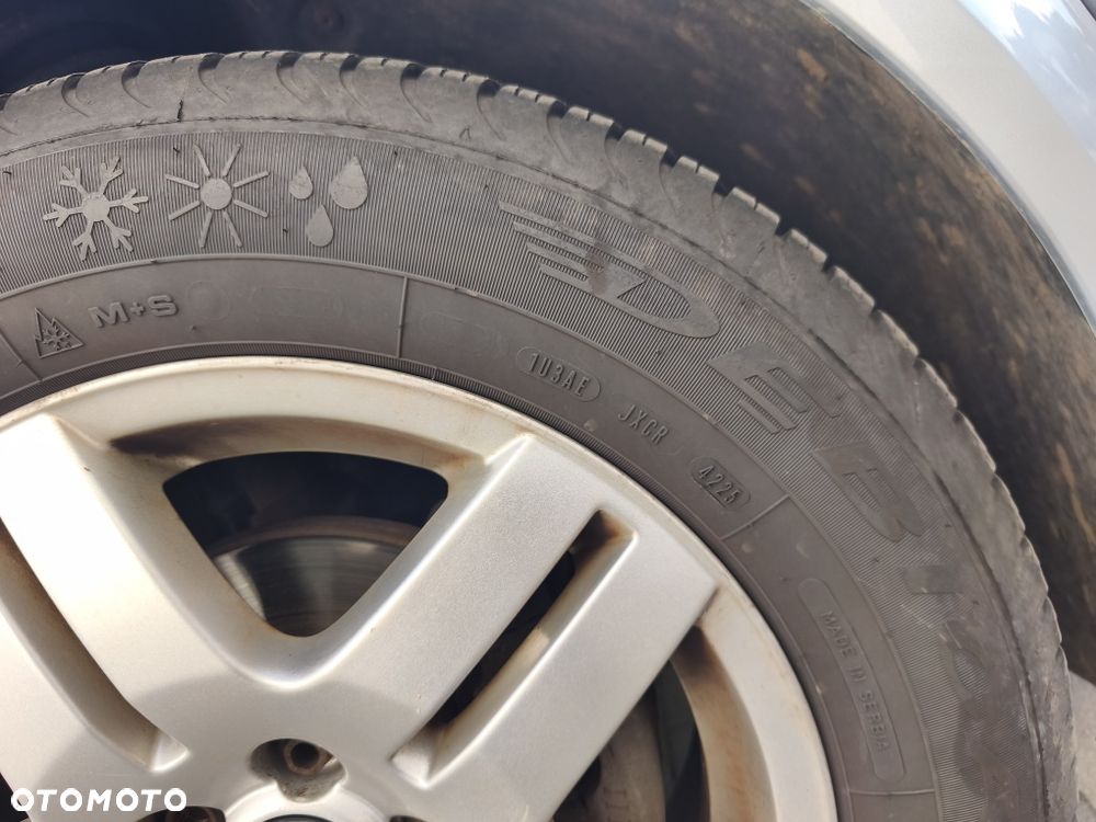 Volkswagen Golf 2002 photo 5