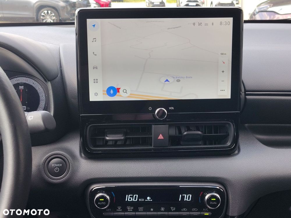 Toyota Yaris - 20