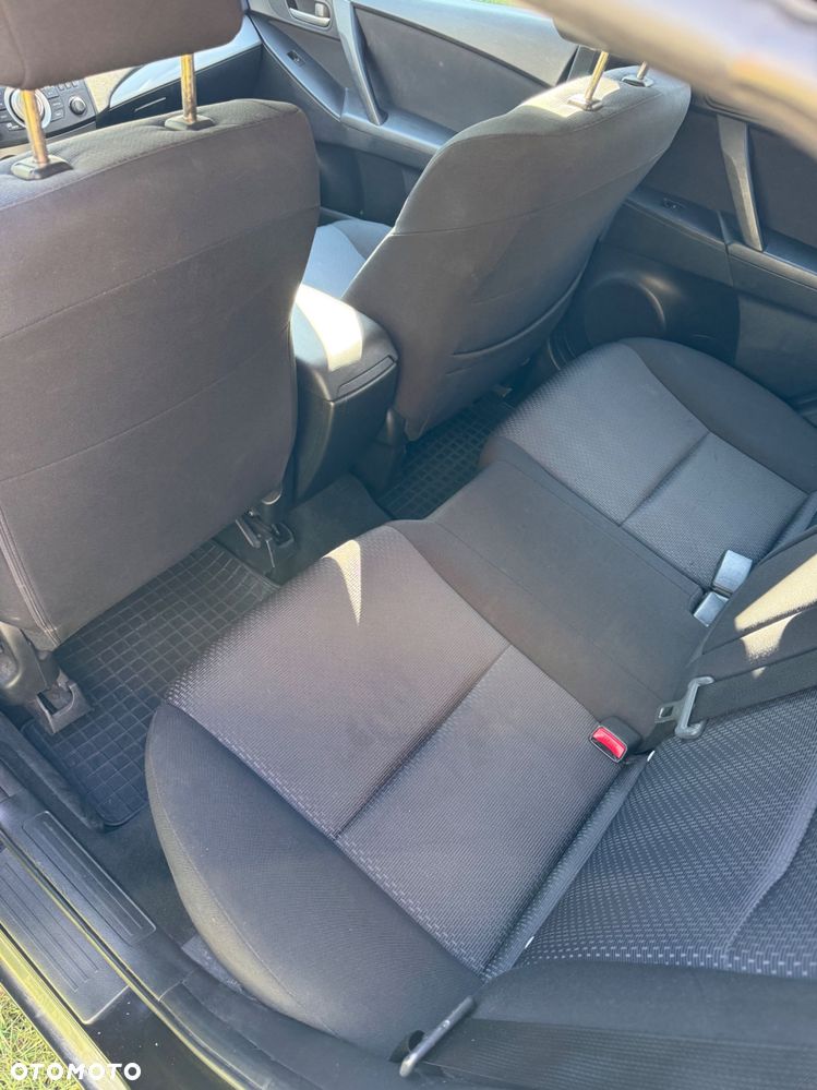 Mazda 3 - 4