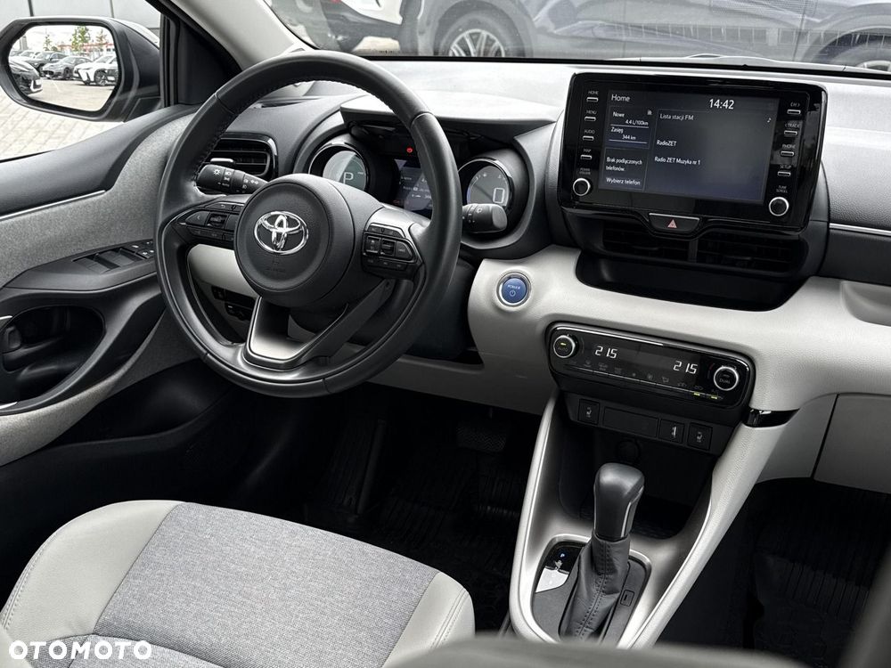 Toyota Yaris - 19