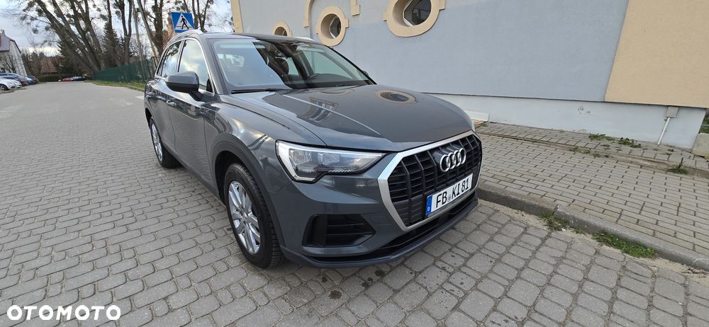 Audi Q3 2.0 TDI S tronic design - 3