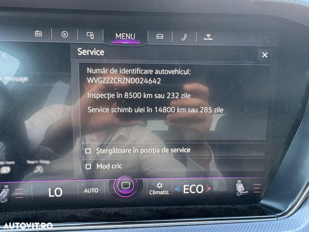 Volkswagen Touareg - 22