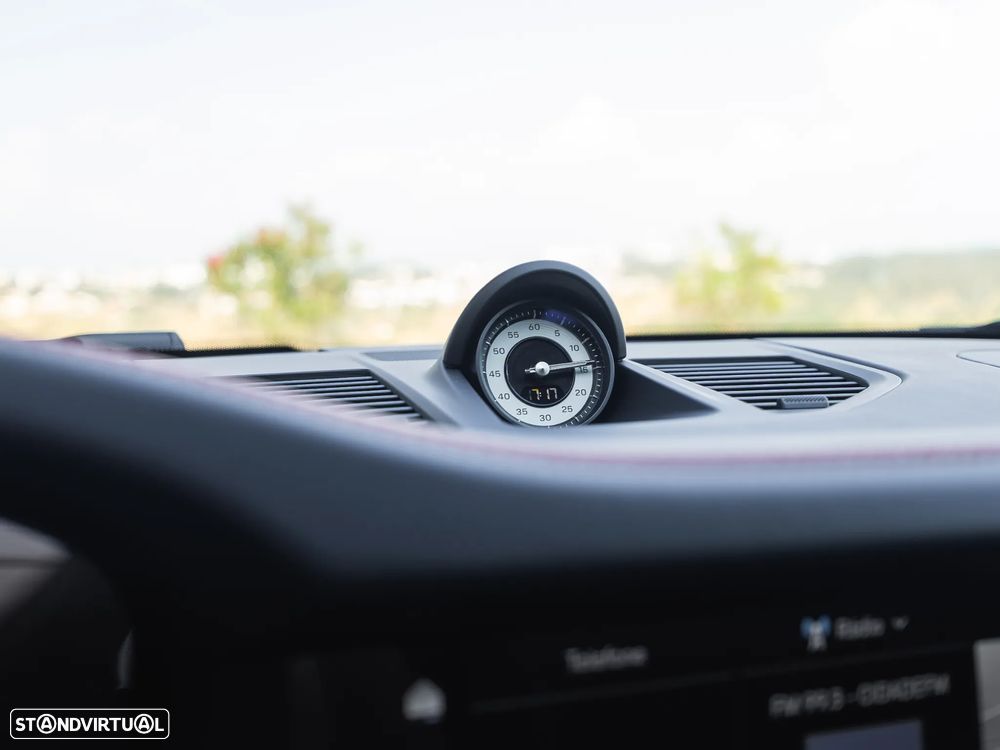 Porsche 911 (992) Carrera 4 GTS - 25