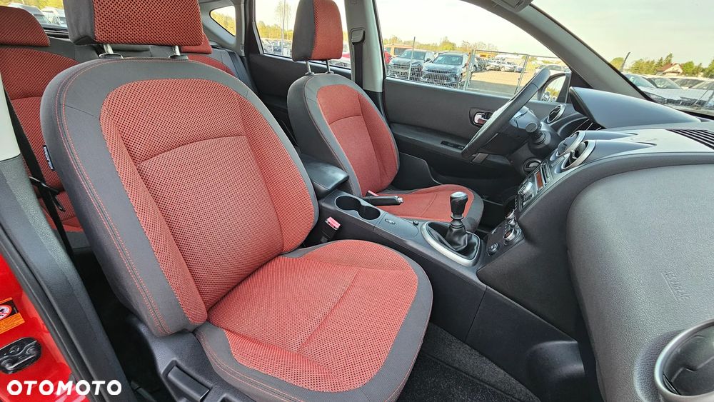Nissan Qashqai 2.0 Tekna - 8