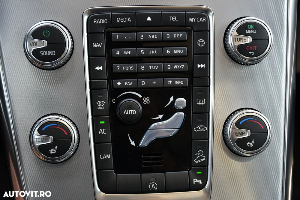Volvo XC 60 - 19