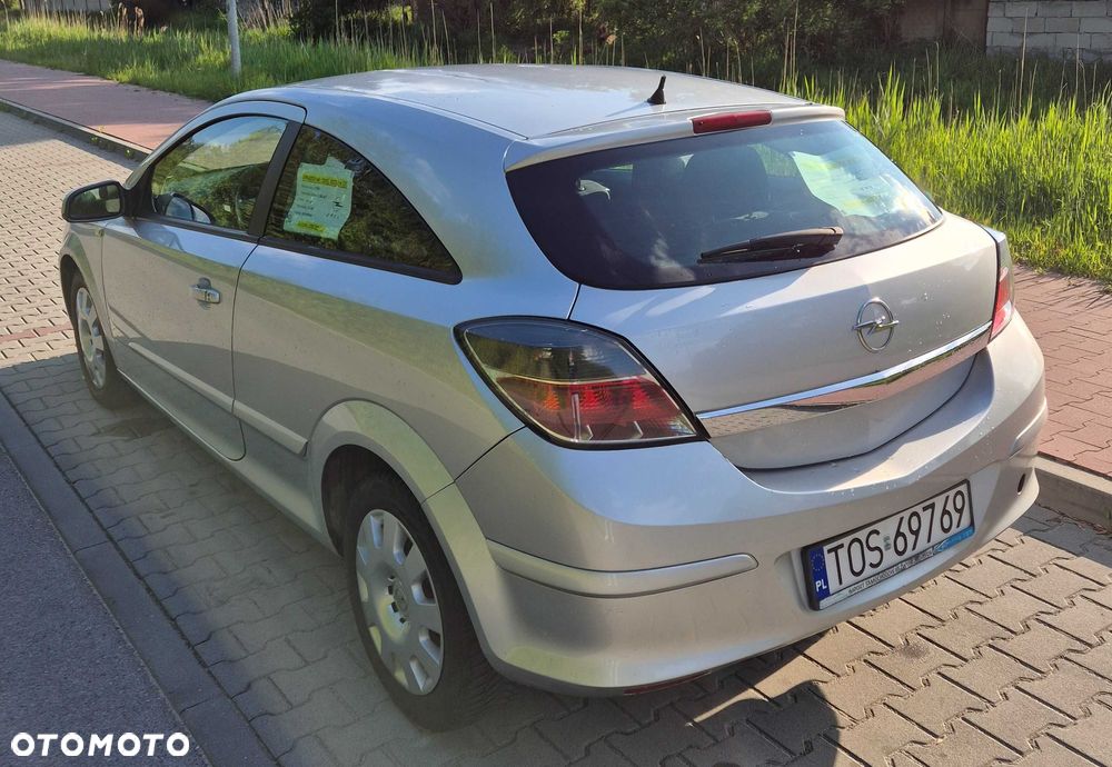 Opel Astra - 4