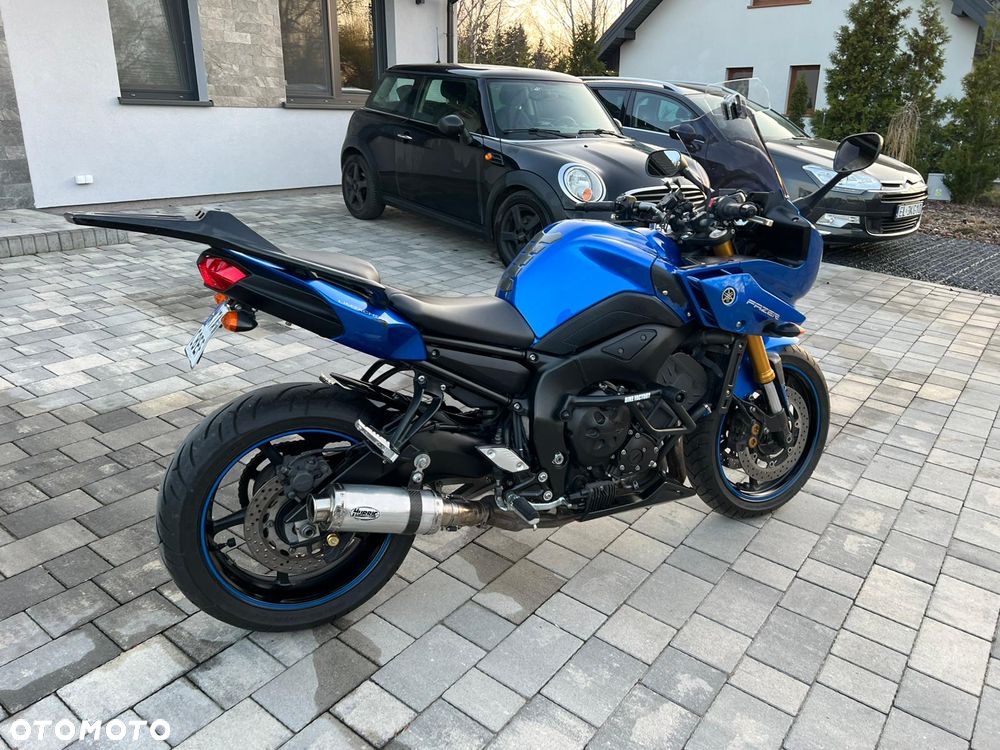 Yamaha FZ8 - 12