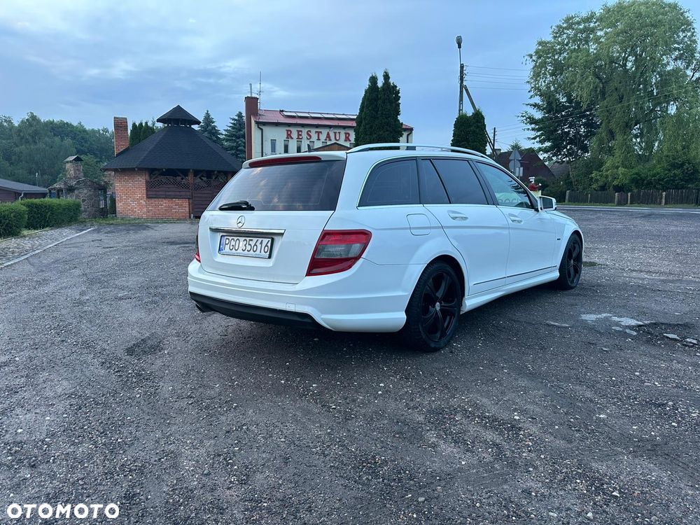 Mercedes-Benz Klasa C 180 Kompressor Automatik BlueEFFICIENCY Avantgarde - 13