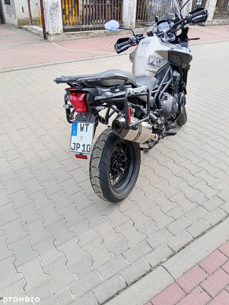 Triumph Tiger - 8