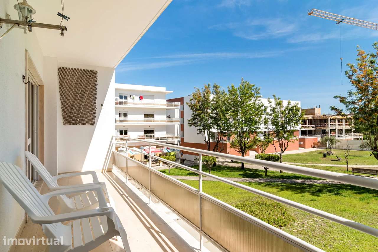 Apartamento T2 mobilado com varanda em Sesimbra - Grande imagem: 3/15
