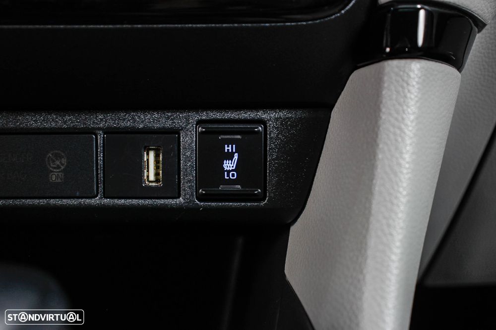 Toyota Yaris 1.5 HDF Luxury - 19