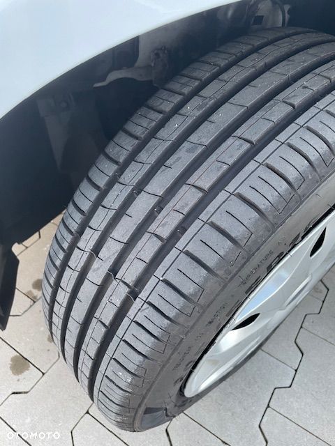 Ford Transit Connect - 11