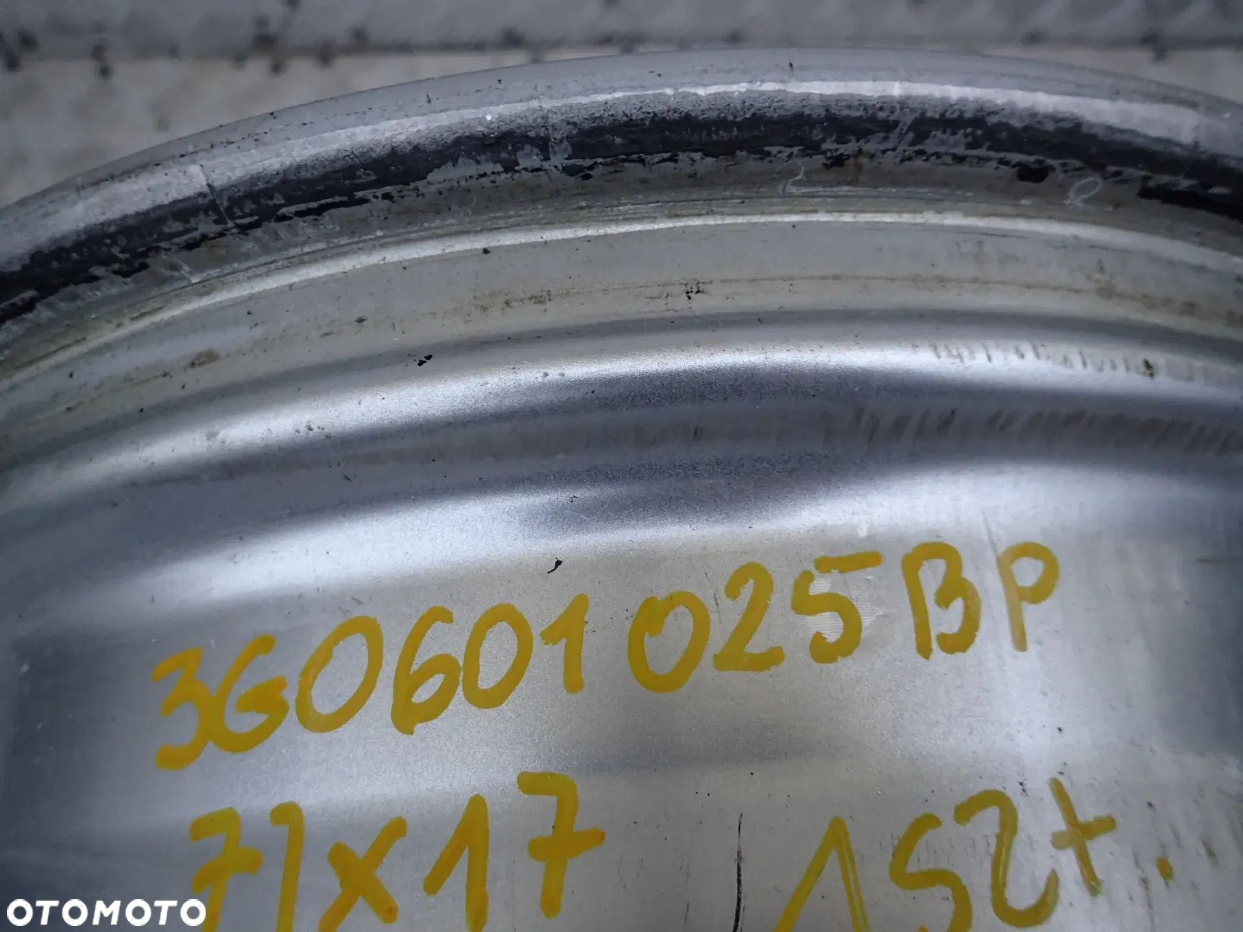 FELGA ALUMINIOWA VW PASSAT B8 3G0 TIGUAN 7x17 ET40 3G0601025BP - 4