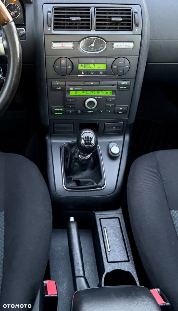 Ford Mondeo 2.0 TDCI Platinium X - 18