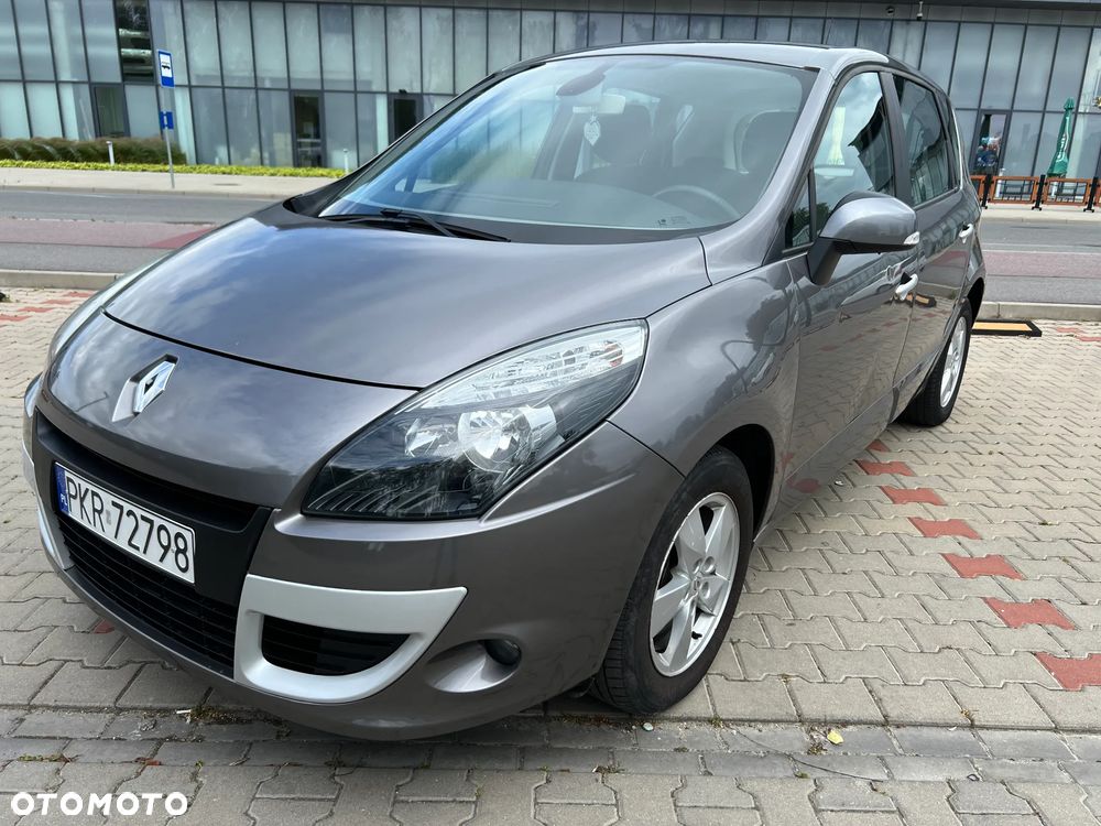 Renault Scenic - 1