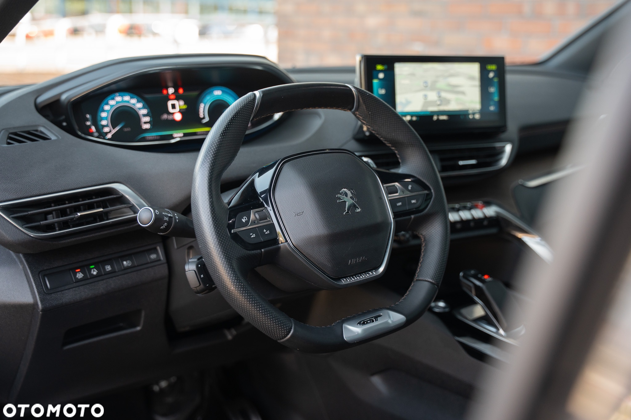 Peugeot 3008 Plug-In Hybrid 225 e-EAT8 GT - 24