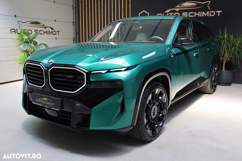 BMW XM - 1