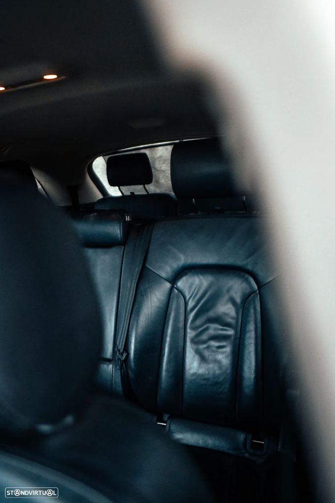 Audi Q7 3.0 V6 TDi quattro S-line Tiptronic - 17