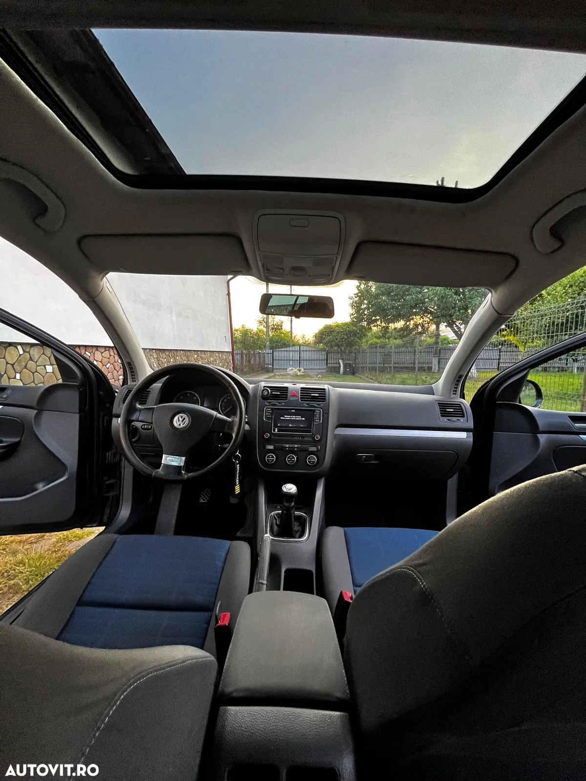 Volkswagen Golf 1.9 TDI Comfortline DPF - 10