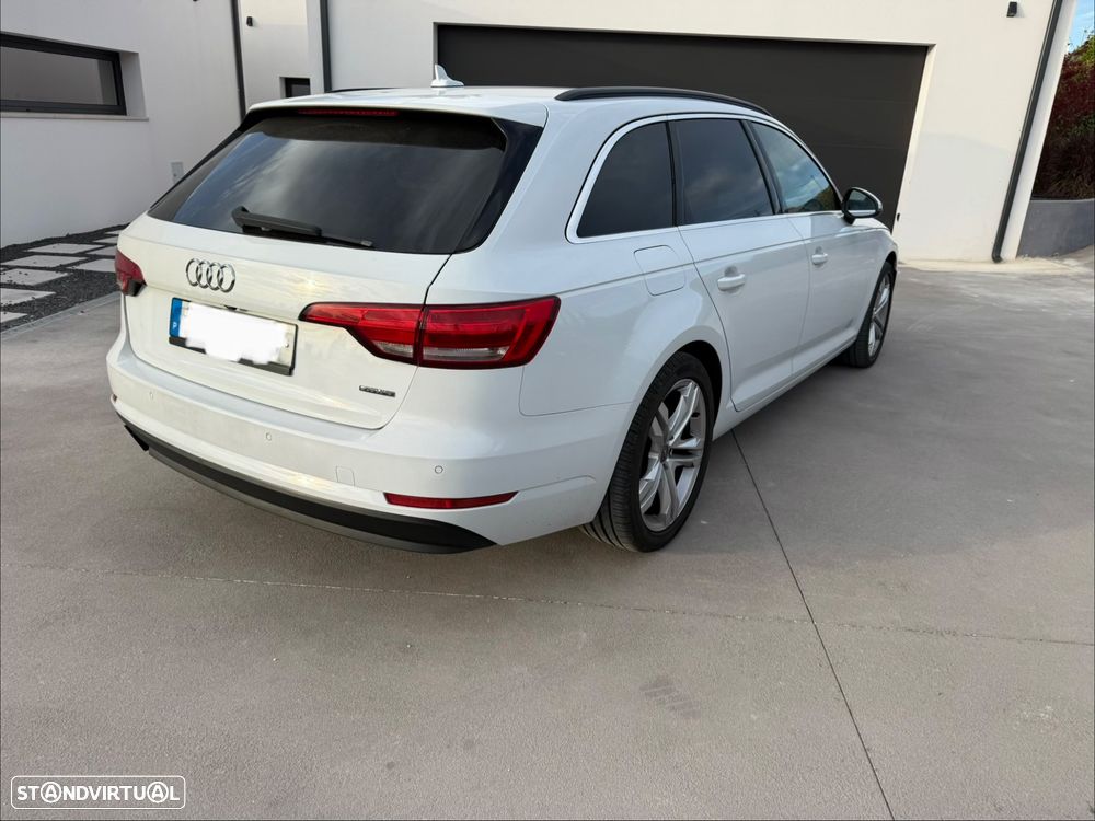 Audi A4 Avant 2.0 TDI S tronic quattro design - 3