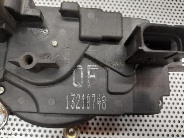 Fecho Porta Frente Esq Opel Astra H Combi (A04) - 5