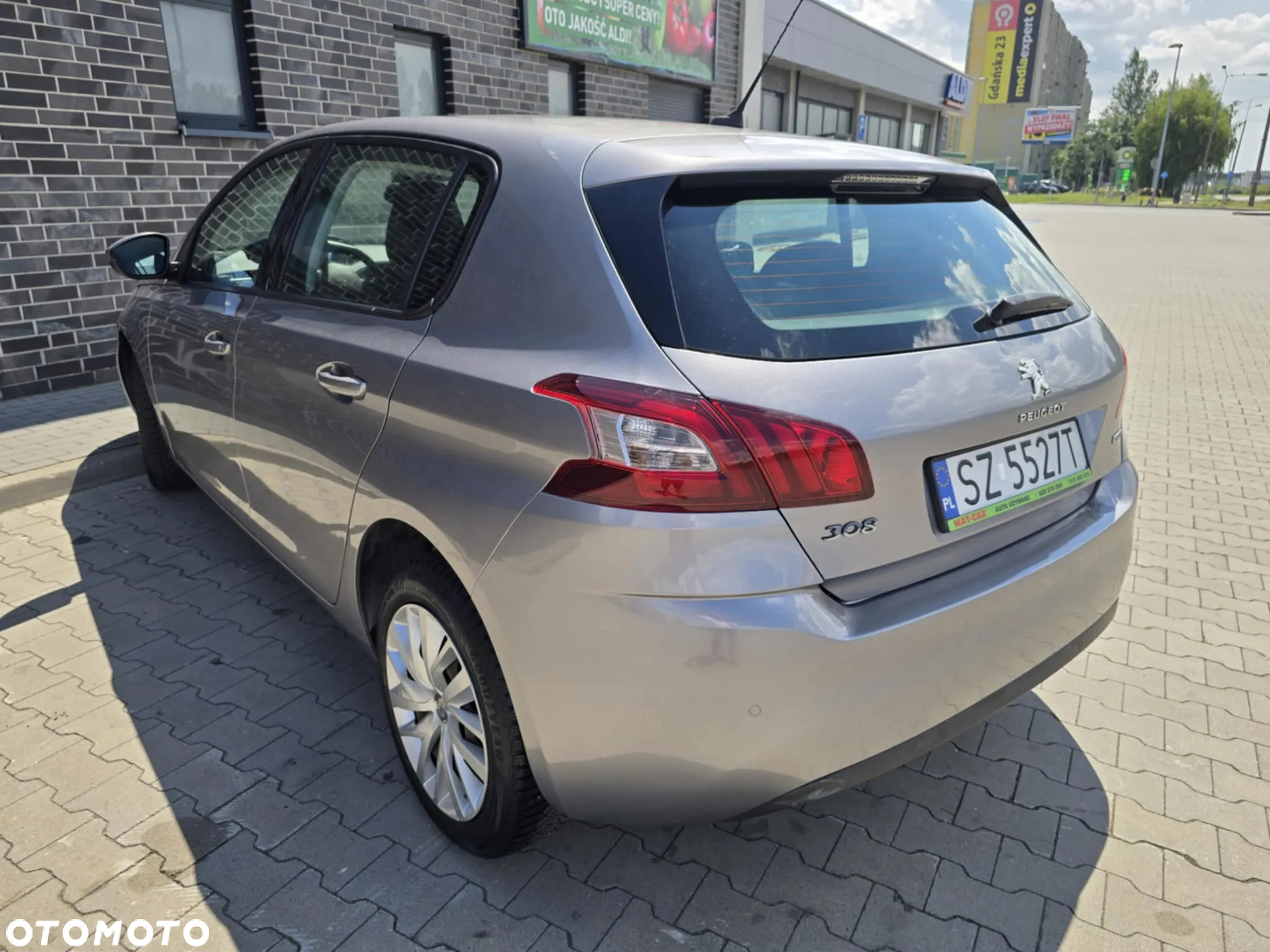 Peugeot 308 1.6 BlueHDi Business Line S&S - 13